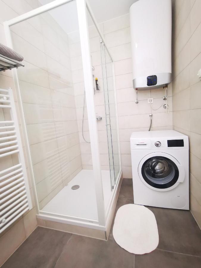 Ambassador Apartment ザダル エクステリア 写真