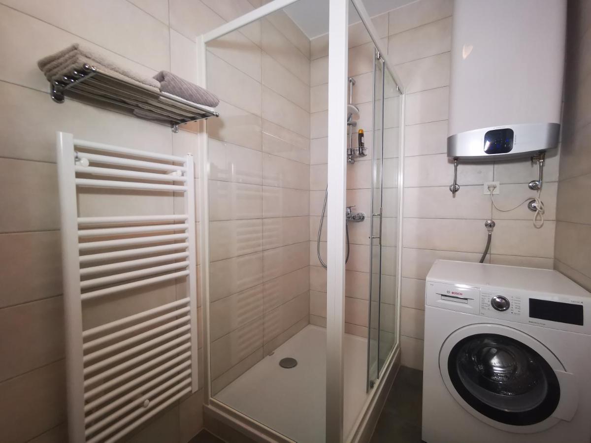 Ambassador Apartment ザダル エクステリア 写真