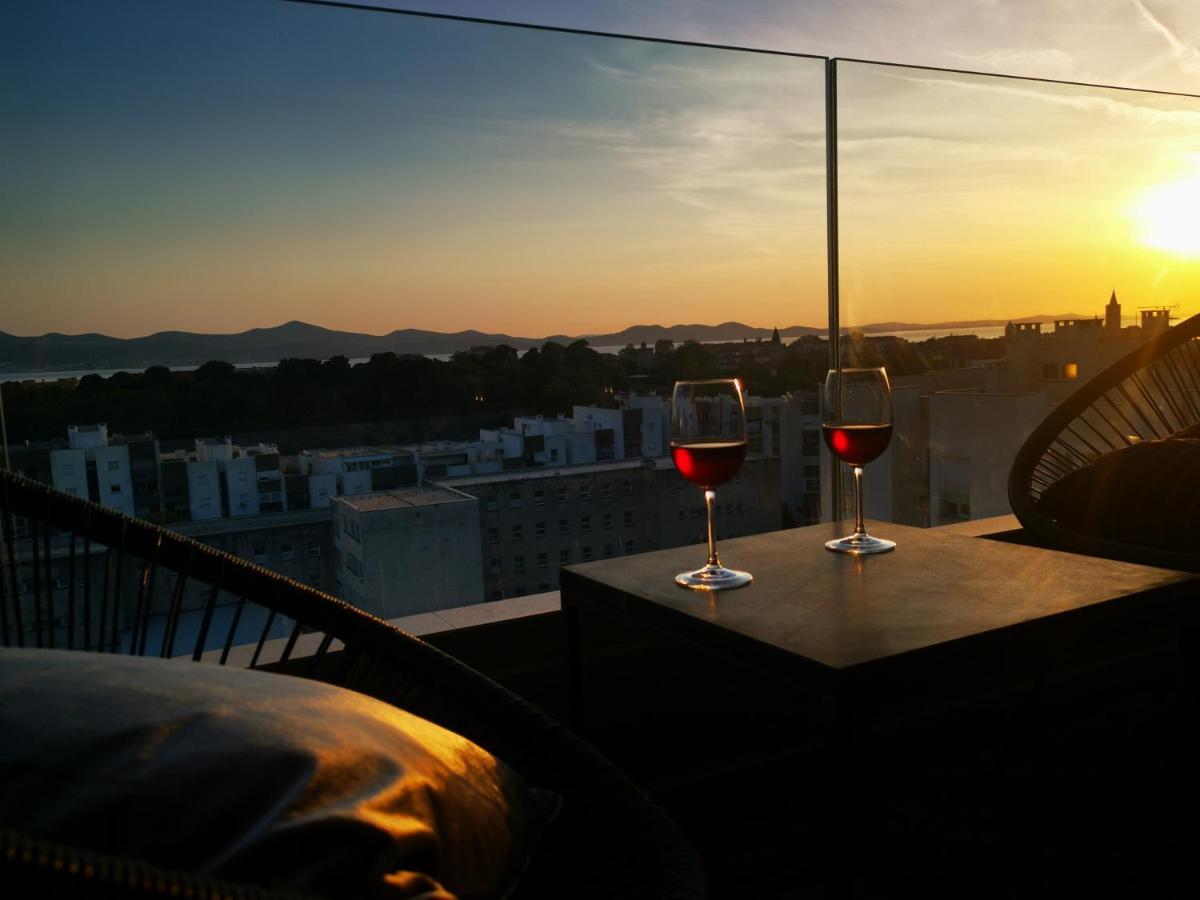 Ambassador Apartment ザダル エクステリア 写真